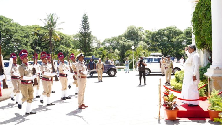 ಸಿದ್ಧಾಂತ ಒಪ್ಪುವವರನ್ನು ಕಾಂಗ್ರೆಸ್ ಪಕ್ಷಕ್ಕೆ ಸೇರ್ಪಡೆಗೊಳಿಸಲಾಗುವುದು: ಮುಖ್ಯಮಂತ್ರಿ ಸಿದ್ದರಾಮಯ್ಯ