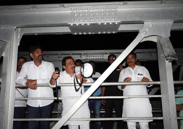 ಸ್ಟಾಪ್ ಗೇಟ್ ಅಳವಡಿಕೆ ಮೊದಲ ಹಂತದ ಯಶಸ್ವಿಸಿಎಂ ಗೆ ಮಾಹಿತಿ ನೀಡಿದ ಜಮೀರ್ ಅಹಮದ್ ಖಾನ್