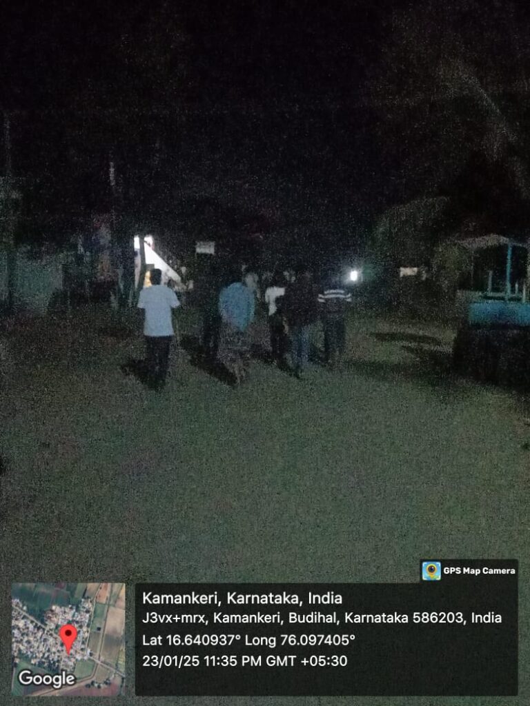 ಕಳ್ಳರ ಕಾಟಕ್ಕೆ ಬೆಸ್ತು, ರಾತ್ರಿಯಿಡಿ ಕಾಮನಕೇರಿ ಗ್ರಾಮಸ್ಥರ ಗಸ್ತು! ಊರೊಳಗೆ ಯಾರೇ ಅಪರಿಚಿತರು ಬಂದರೂ ಸಂಶಯ..?