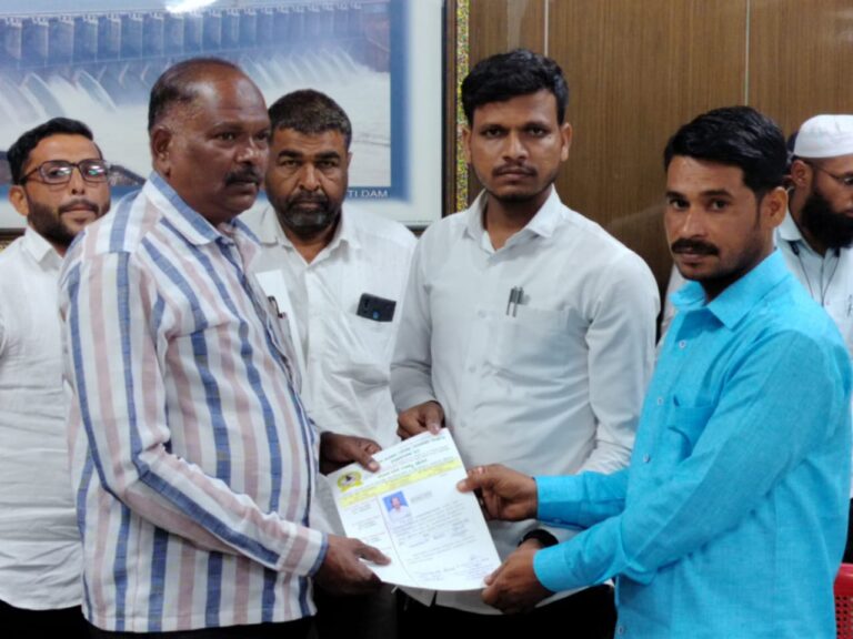 ಭಾರತ ಪಿಂಜಾರ್ ನದಾಫ ಮನ್ಸೂರ್ ಸಂಘದ ಪದಾಧಿಕಾರಿ ಆಯ್ಕೆ : ವಿಜಯಪುರ ಸಂಘದ ಸದಸ್ಯರು ಭಾಗಿ