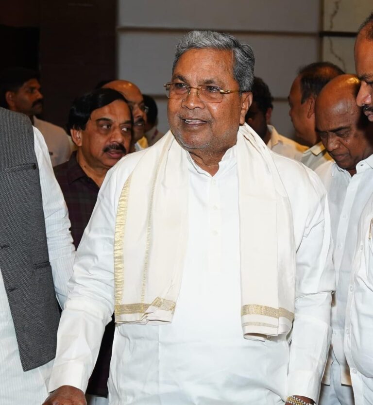 ಗ್ಯಾರಂಟಿ ಸಮಿತಿಗಳಿಂದ ಶಾಸಕರ ಘನತೆಗೆ ಕುಂದಿಲ್ಲ: ಜಿಲ್ಲಾಧಿಕಾರಿಗಳಿಗೆ ಸೂಚನೆ ನೀಡಿದ್ದೇನೆ: ಸಿಎಂ