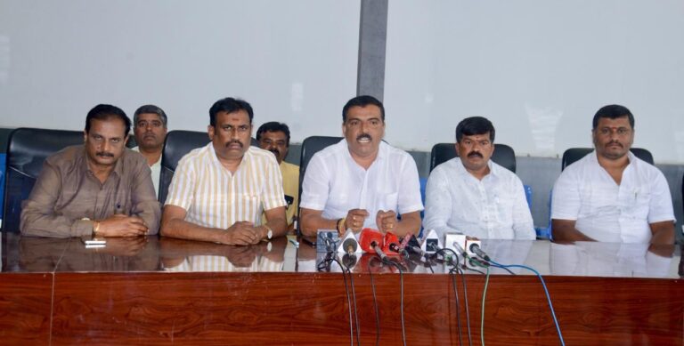 ವಿವಿಧ ಬೇಡಿಕೆ ಆಗ್ರಹಿಸಿ ವಿದ್ಯುತ್ ಗುತ್ತಿಗೆದಾರರ ಸಂಘದಿಂದ ಮಾ.11ರಂದು ಪ್ರತಿಭಟನೆ