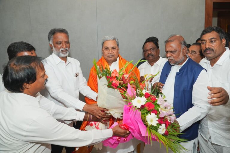 ವಿಶೇಷ ವರದಿ: ಮಾಜಿ ಮುಖ್ಯಮಂತ್ರಿ ಸಿದ್ದರಾಮಯ್ಯ ಅವರನ್ನು ಭೇಟಿಯಾದ ನೂತನ ಸಚಿವರು ಹಾಗೂ ಸ್ಪೀಕರ್ ಅಭ್ಯರ್ಥಿ