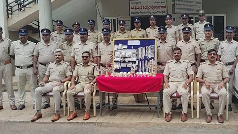 ಕಿತ್ತೂರ ಪೊಲೀಸರ ಭಾರೀ ಕಾರ್ಯಾಚರಣೆ: ಆಭರಣ ಕಳ್ಳತನ ಮಾಡಿದವರ ಬಂಧನ…