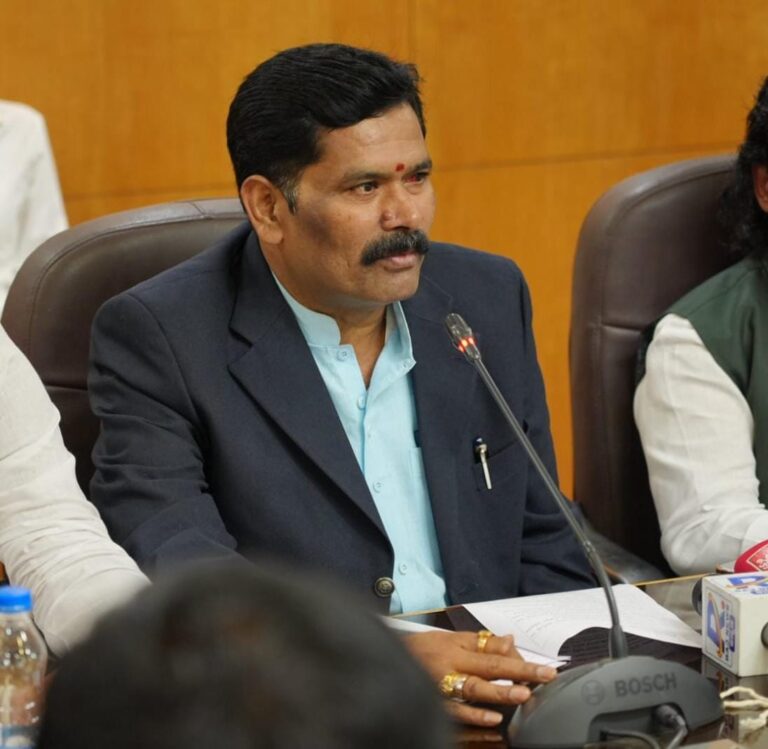 ‘ಕಾಮಿಡಿ ಶೋ’ ಭಾಷಣ: ವಿಜಯೇಂದ್ರ ವಿರುದ್ಧ ಸಚಿವ ಶಿವರಾಜ್ ತಂಗಡಗಿ ವಾಗ್ದಾಳಿ